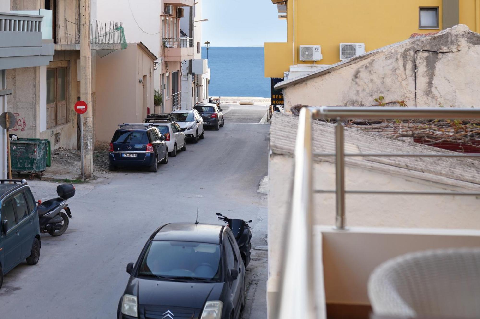 Apartament Aeri - At Nea Chora W. Parking Included