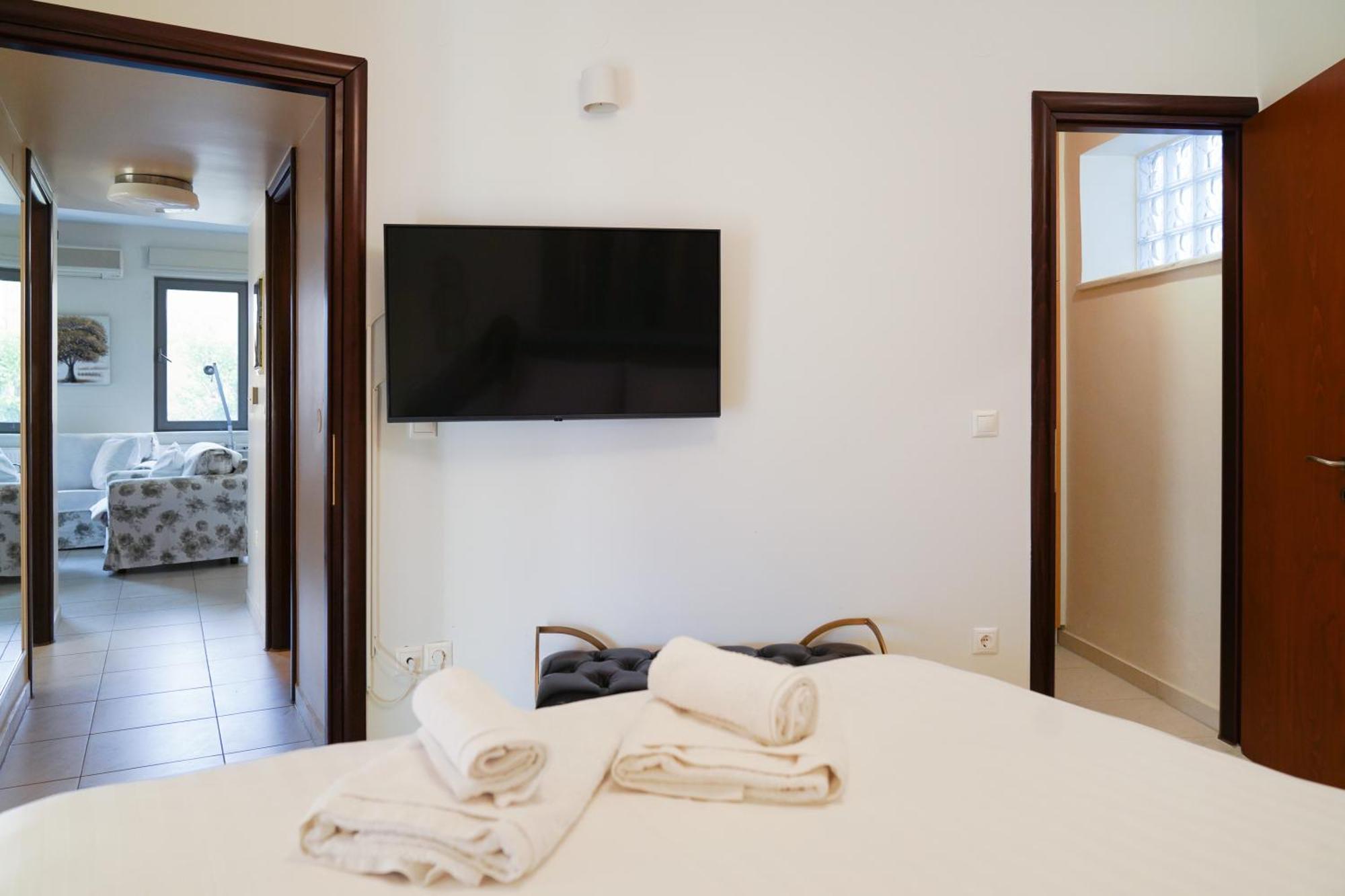 Aeri - At Nea Chora W. Parking Included Apartament *
